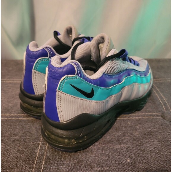 Nike Air Max 95 Aqua Wolf Grey Athletic Running Shoes Men’s Size 5 (AT2865-001) - Picture 3 of 14